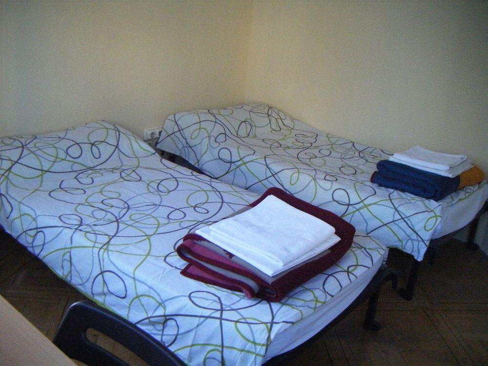 Muchomadrid Albergue Madri