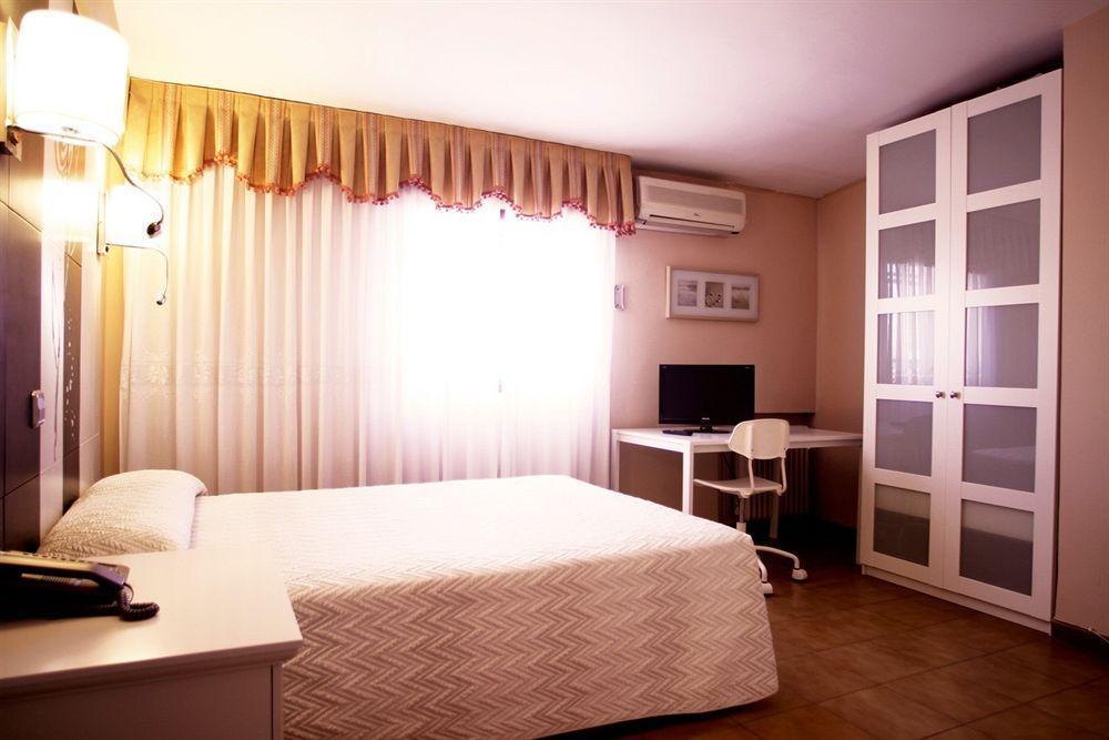 Angeles 3* Madrid