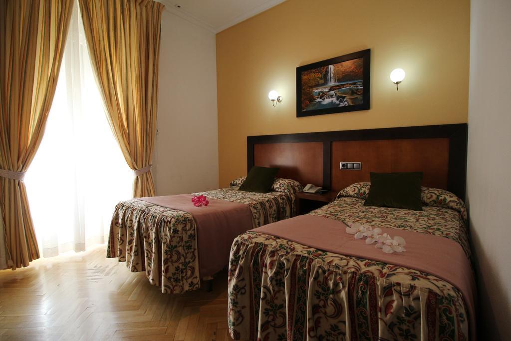 Greco Gran Via Gasthof 2*