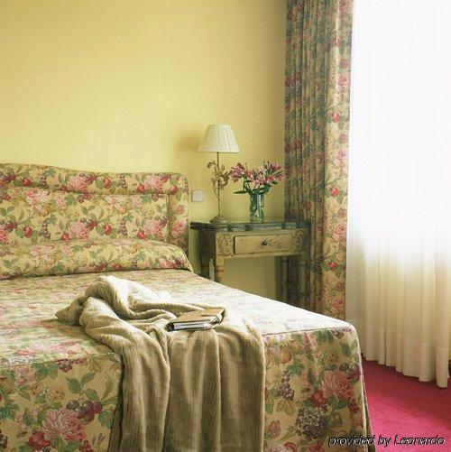 Hotel La Quinta De Cedros 4*