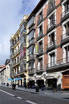 Castilla I Atocha Guest house 2*
