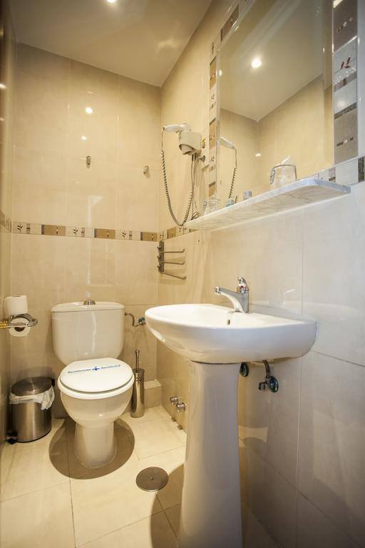 Guest house Carrera