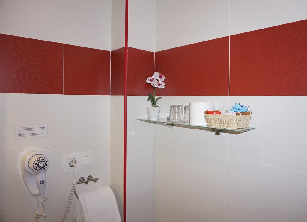 Guest house Santillan Ii *