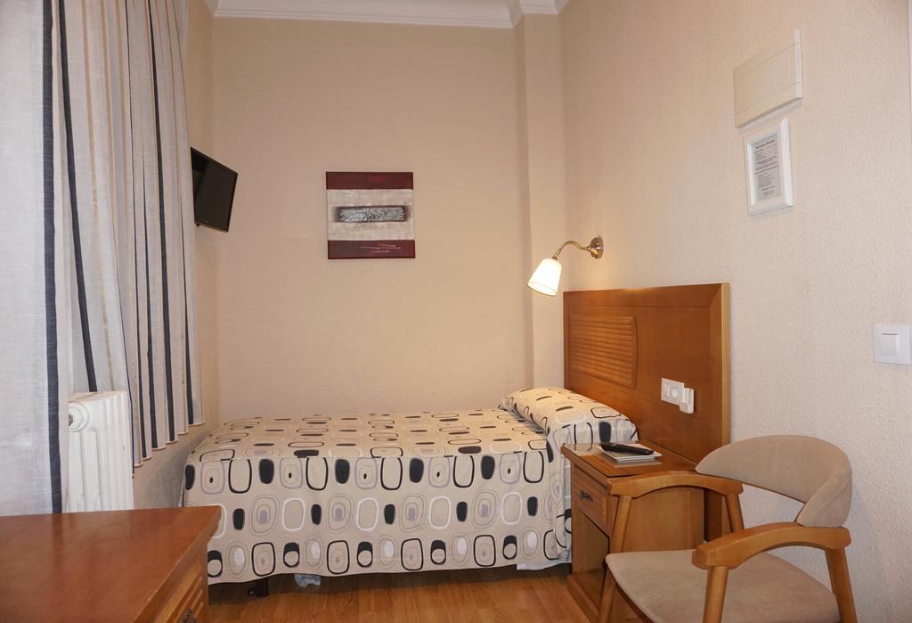 Guest house Santillan Ii *