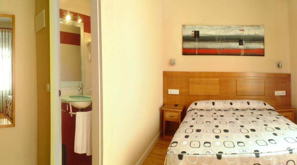 Guest house Santillan Ii *
