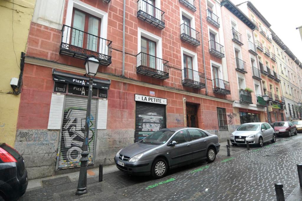 Fuencarral Suites Apartamento *