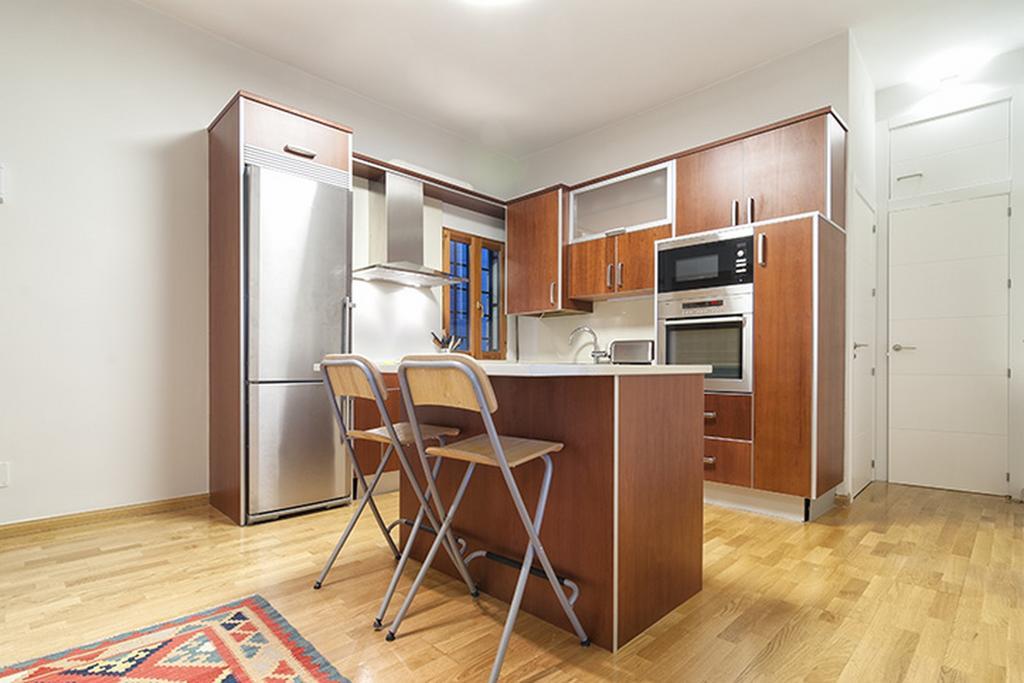 Friendly Bailen Ii Apartment