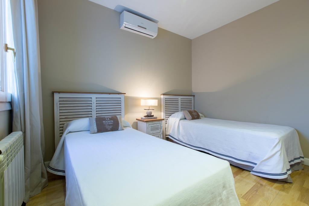 Apartment Fuencarral 100 *