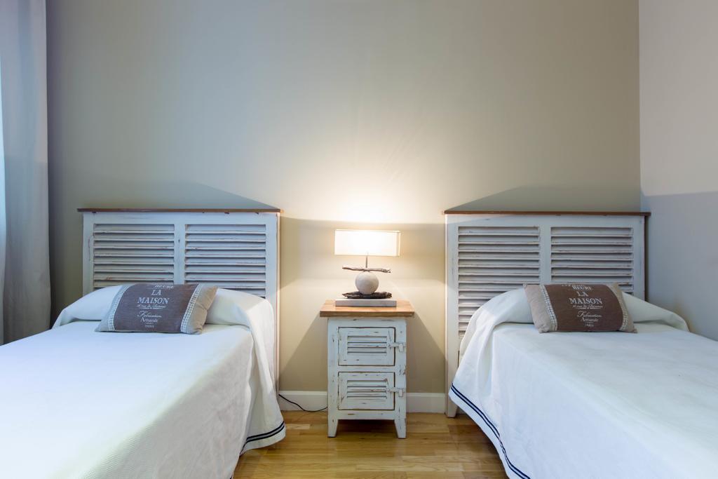 Apartment Fuencarral 100 *