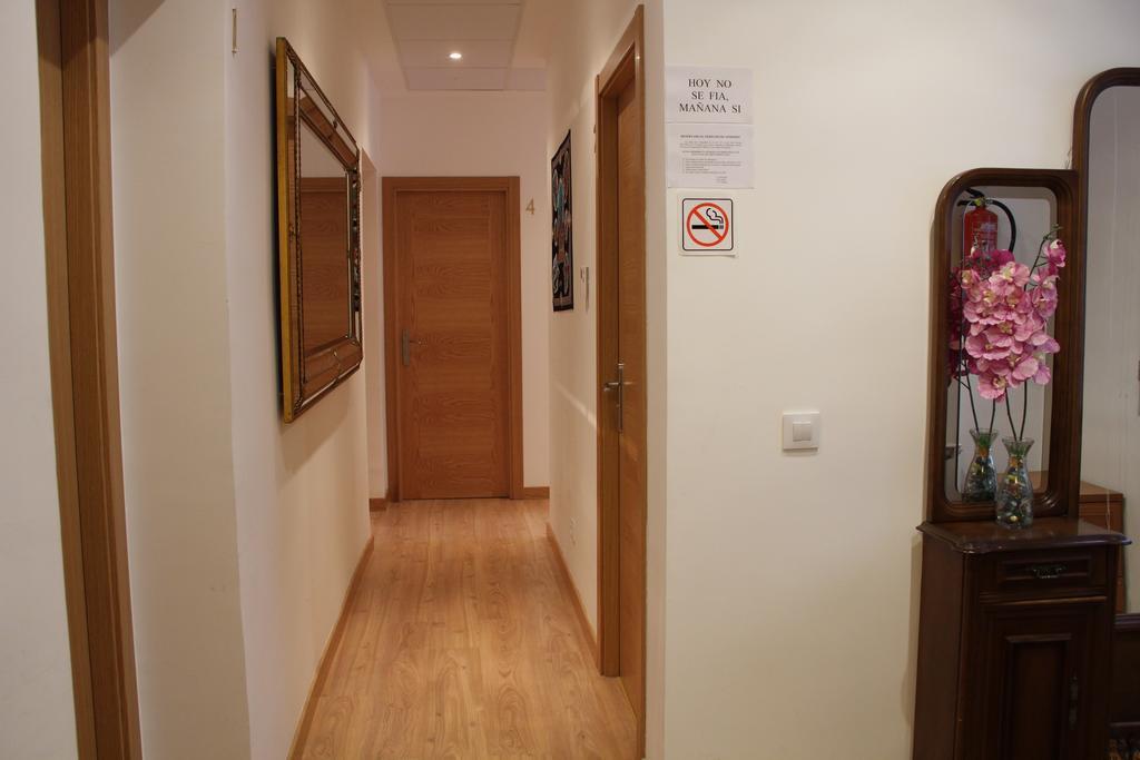 Casa De Huespedes Galaica Madri