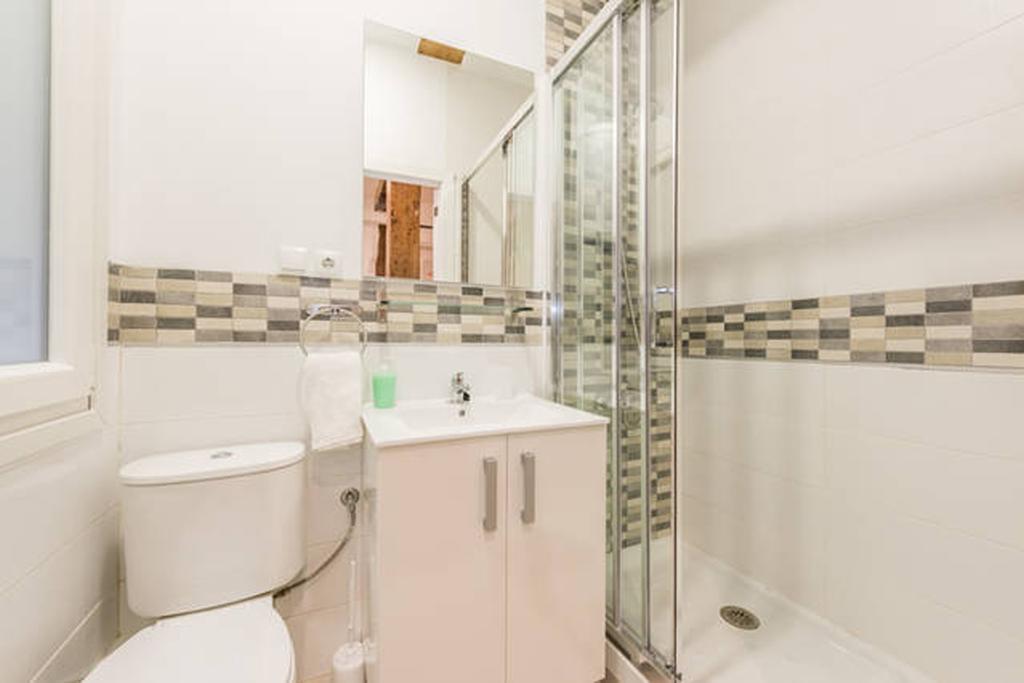 Apartment Barbieri Madrid