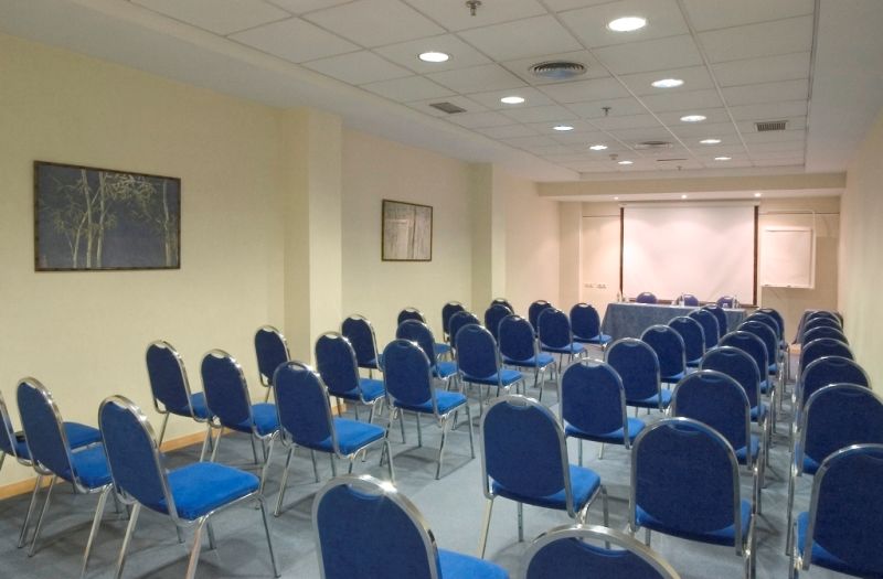 Hotel Infanta Mercedes Madrid