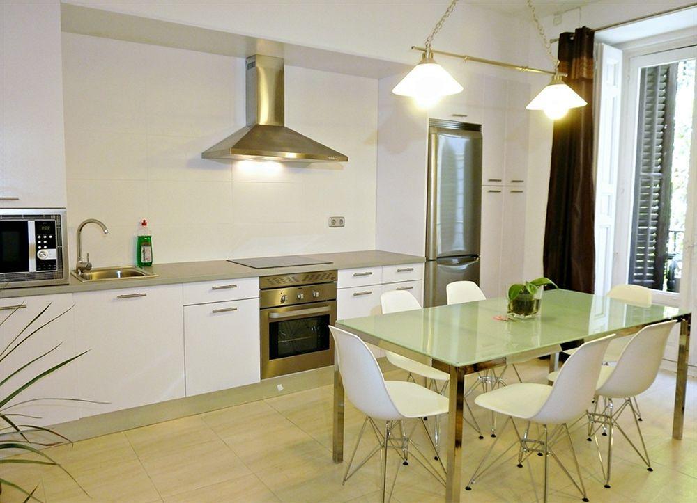 Guest house Sixrooms Plaza Mayor Madrid