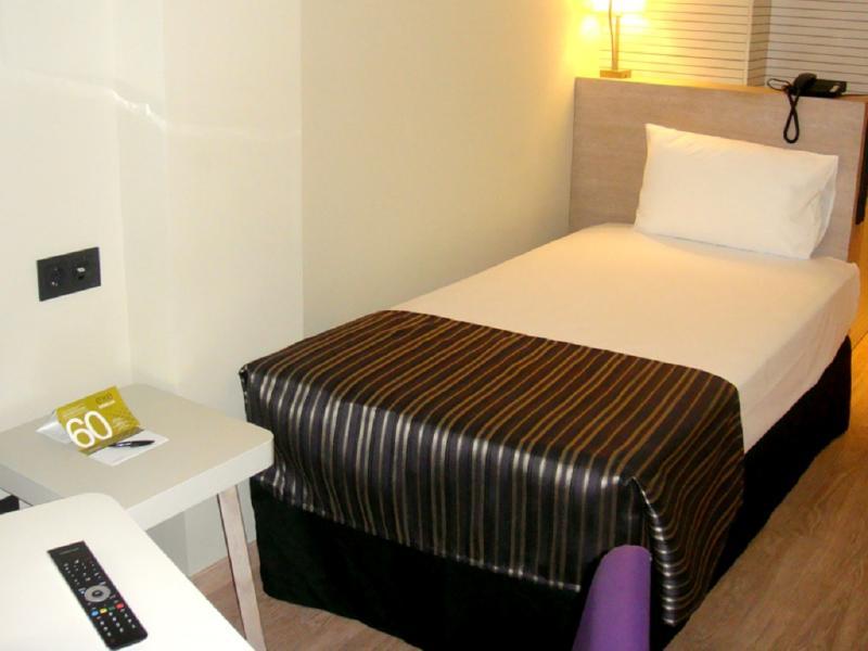Hotel Exe Moncloa 4*