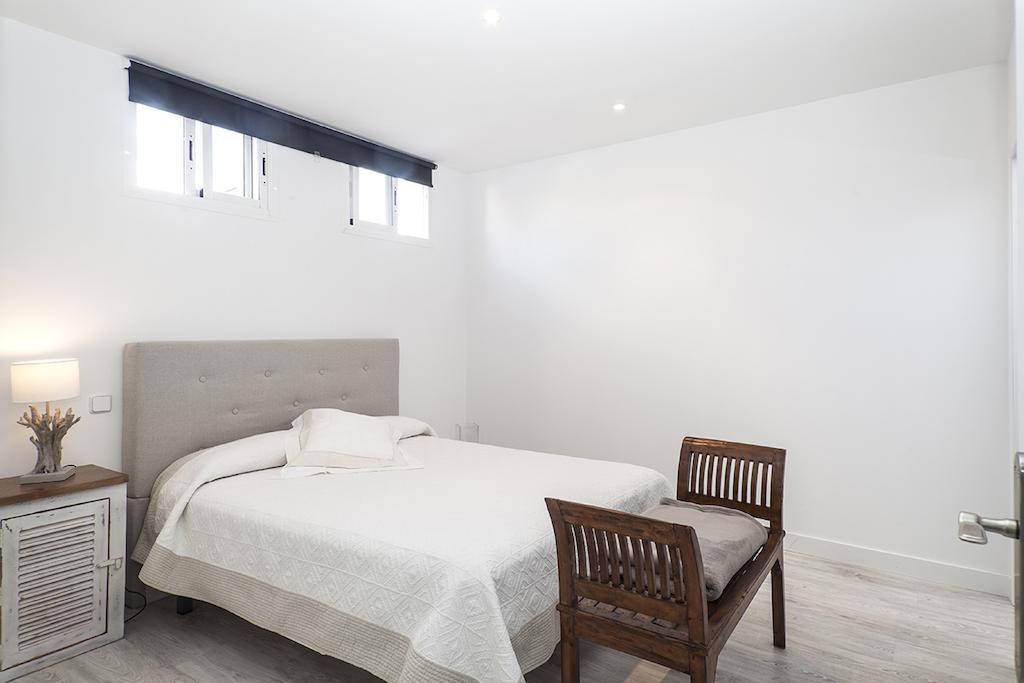Apartment Fuencarral 100 *