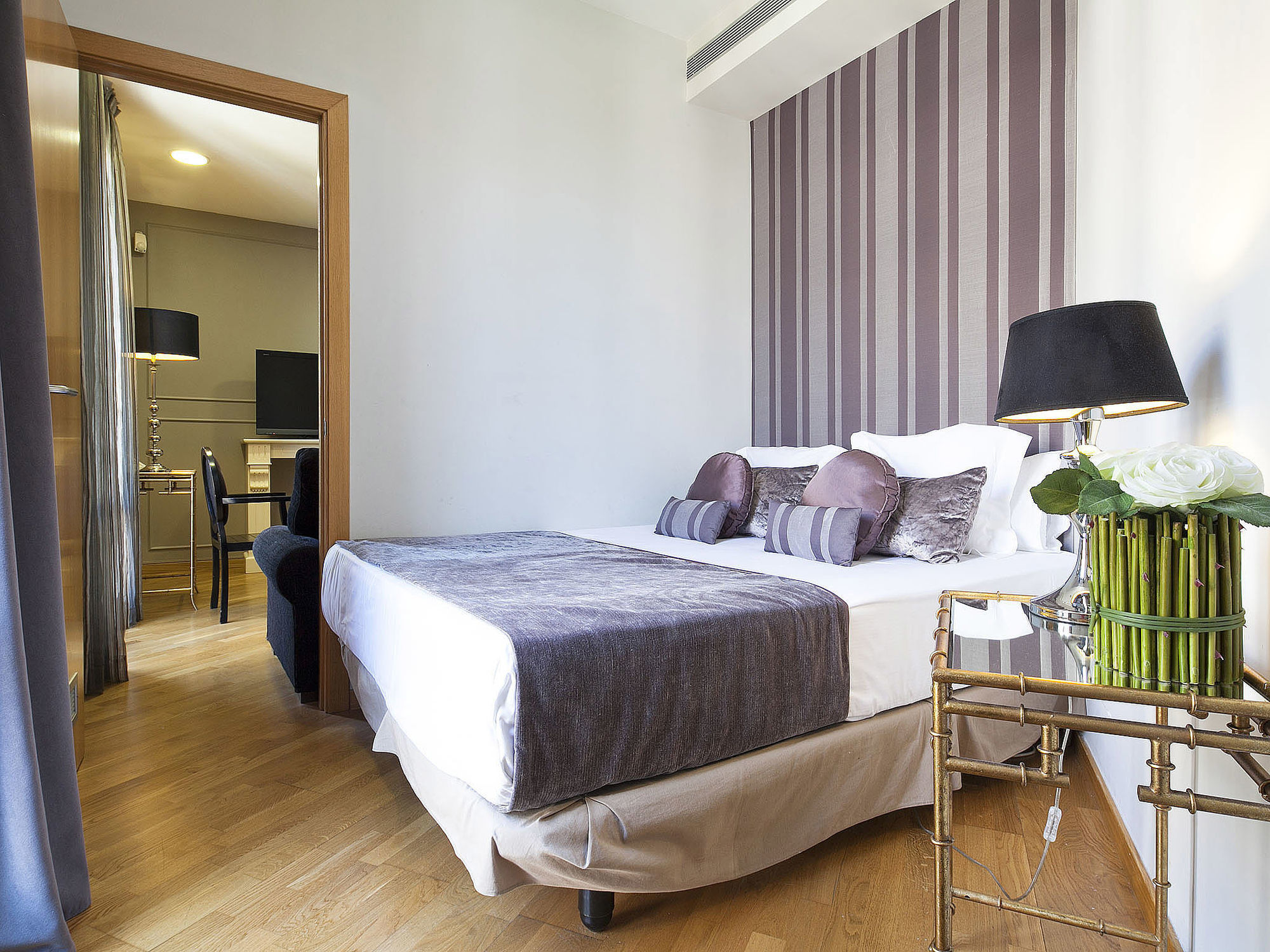 Aparthotel Tgh Gran Via 3*