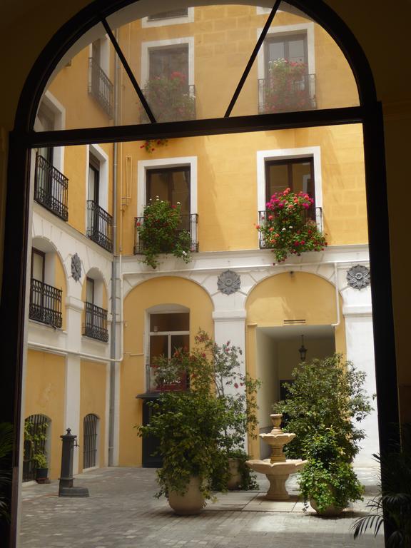 Guest house Huespedes Toledo *