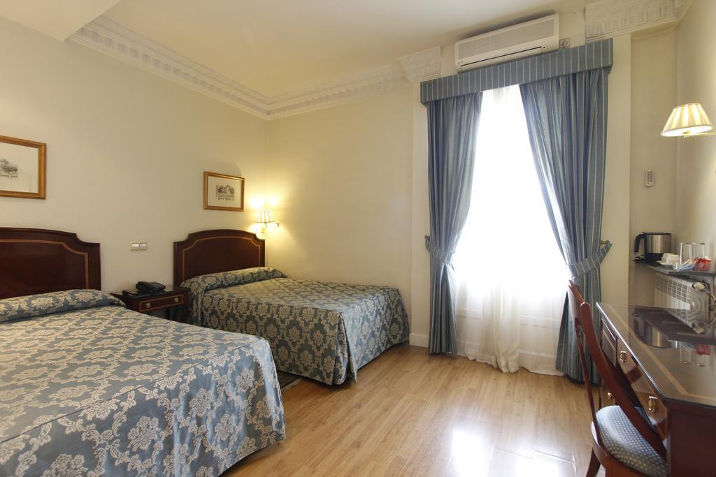 Guest house Rincon De Gran Via 3*