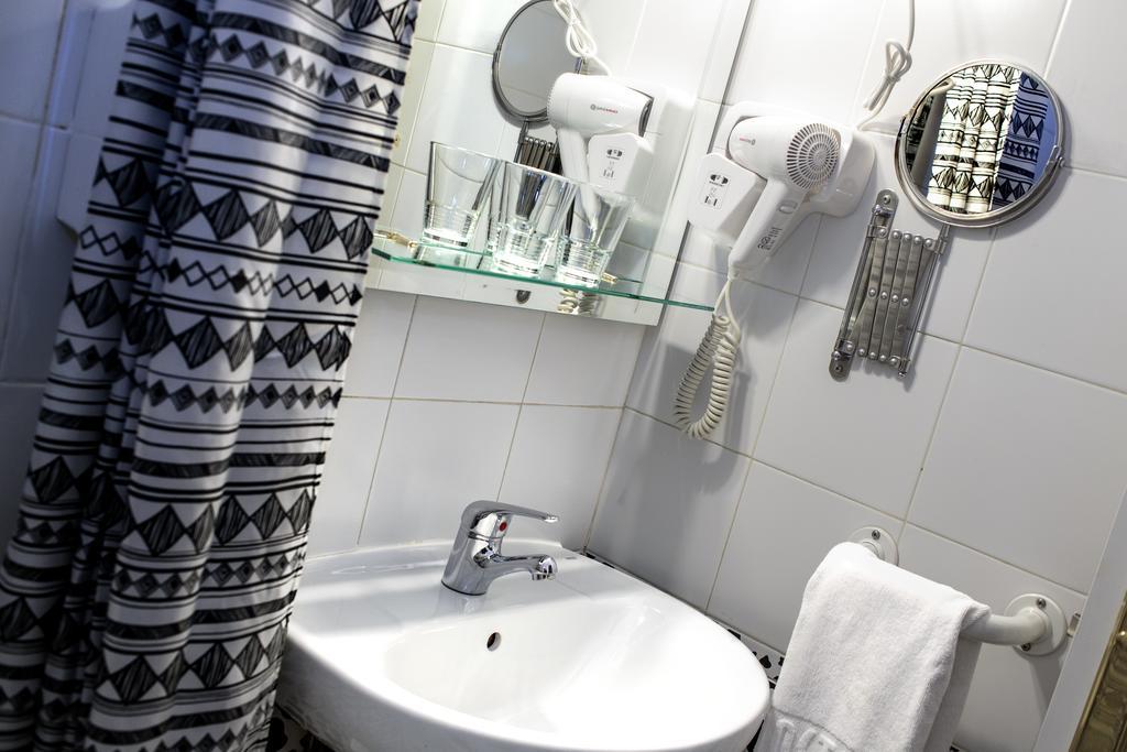 Guest house Adriano Madrid