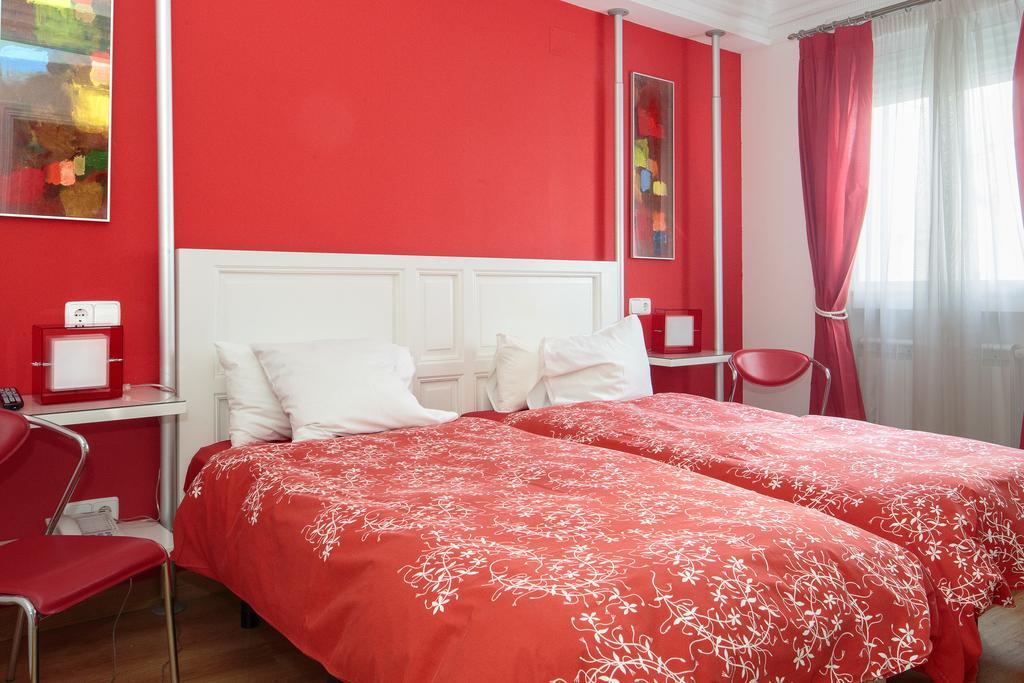 Guest house Adria Santa Ana Madrid