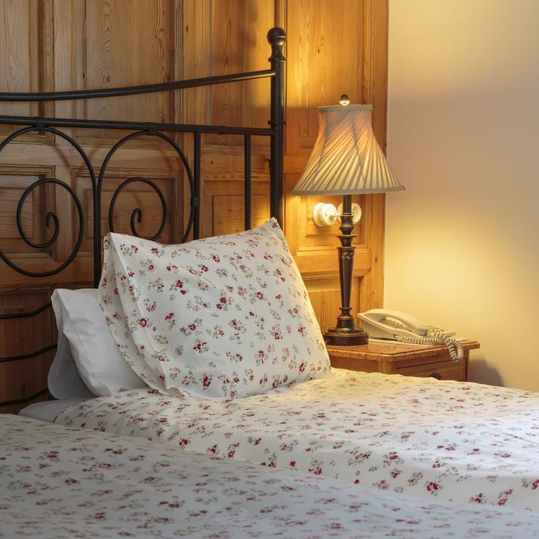 Guest house Adria Santa Ana Madrid