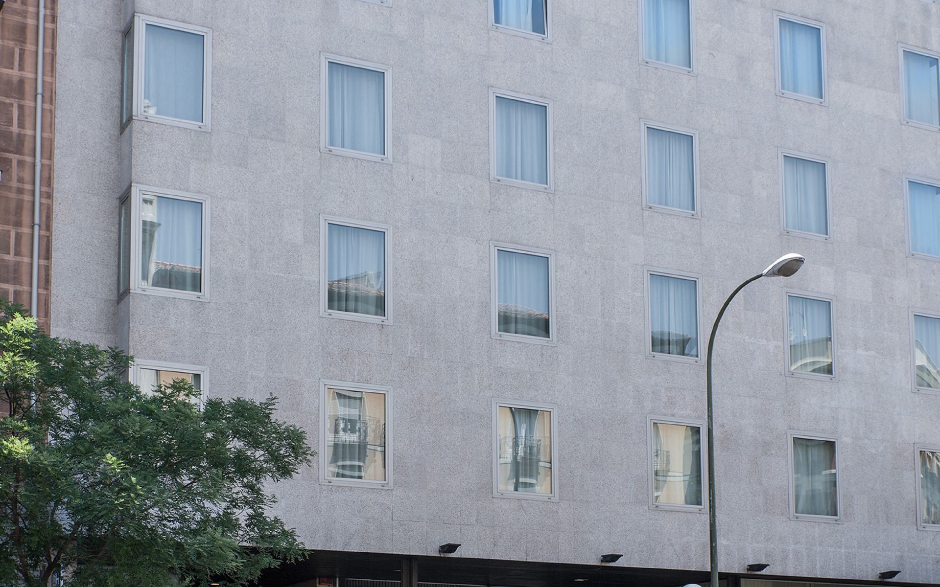 Hotel H10 Puerta De Alcala 4*