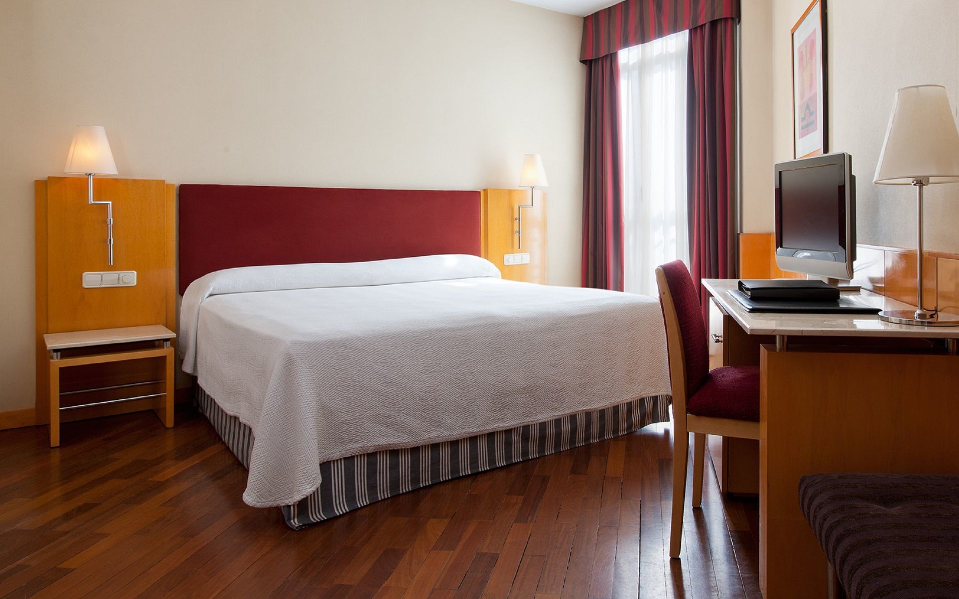 Hotel Leonardo City Center