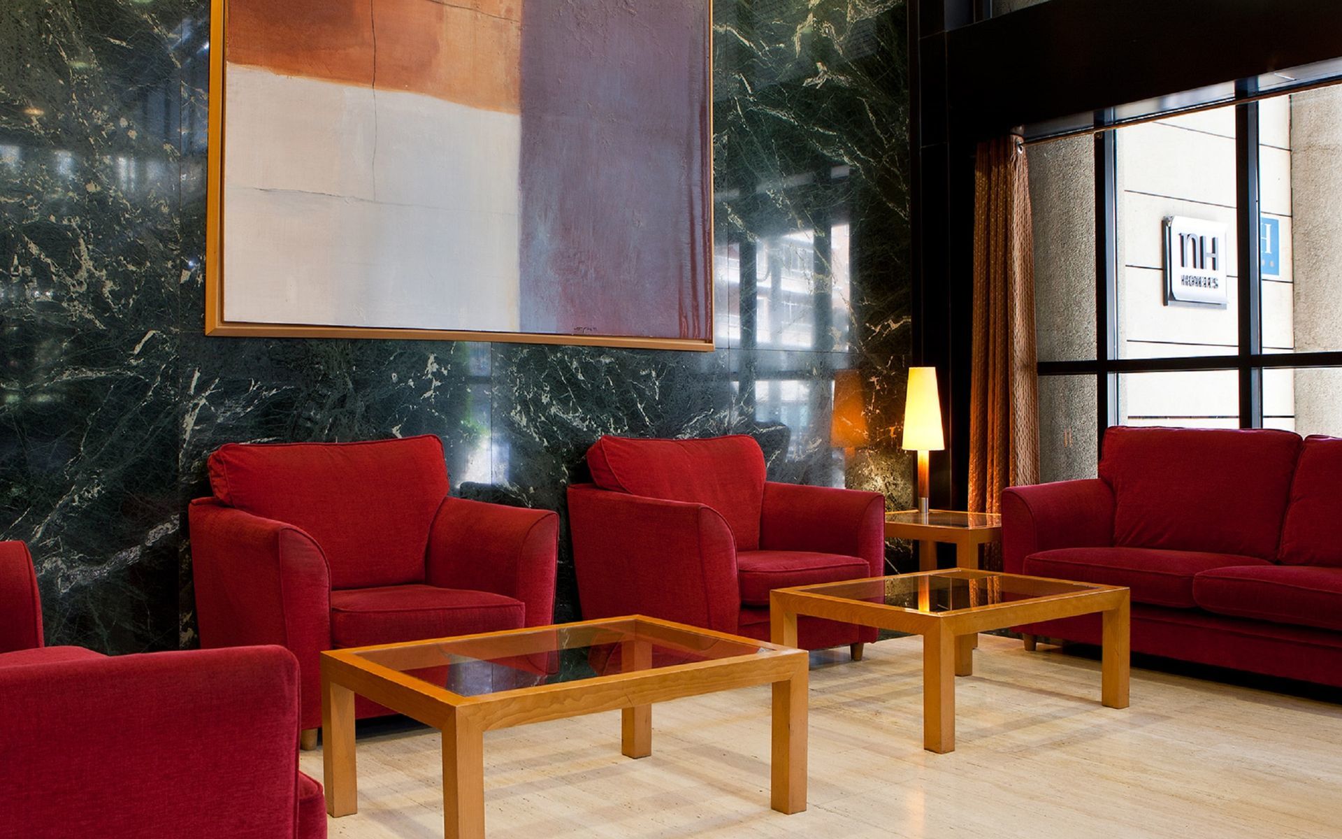 Hotel Leonardo City Center 3*