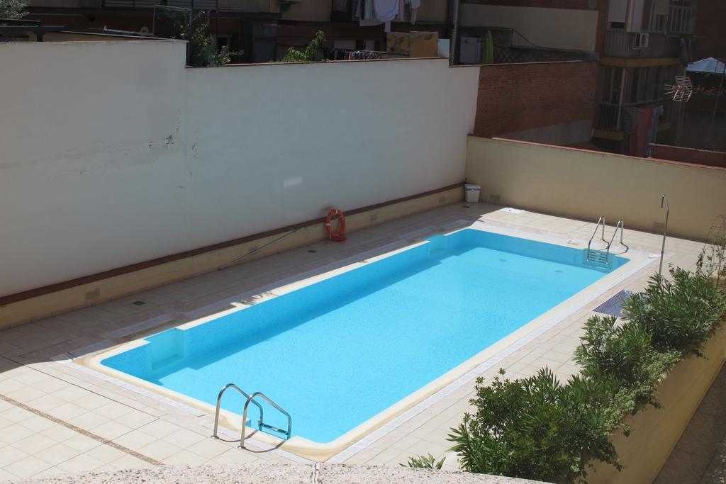 Apartment Plaza Castilla 4 Torres