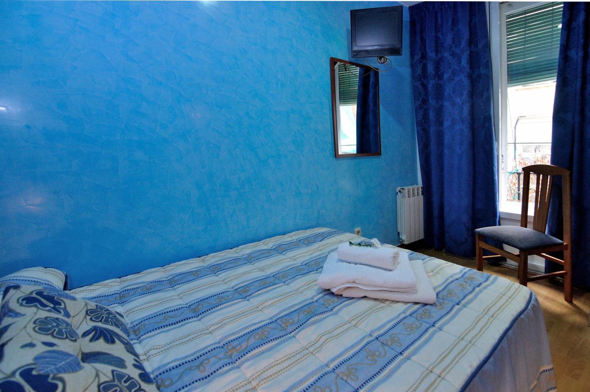 Far Plaza Mayor Hostel Madrid