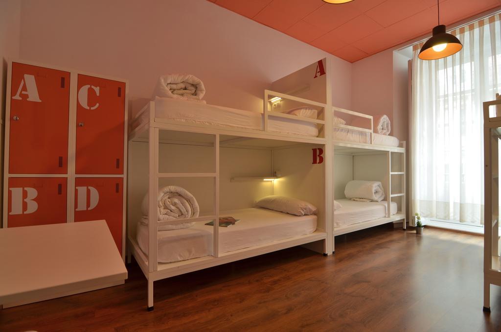Albergue Far Atocha