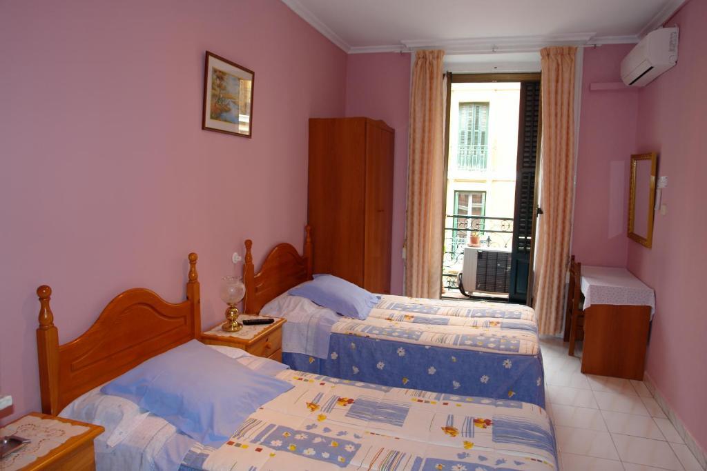 Guest house Dos Naciones Madrid