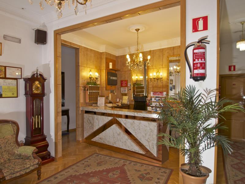 Greco Gran Via Gasthof 2*
