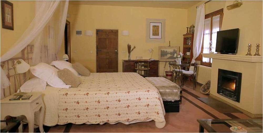 La Casona De Eboli Country house *