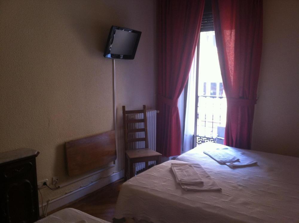 Aresol Guest house 2*