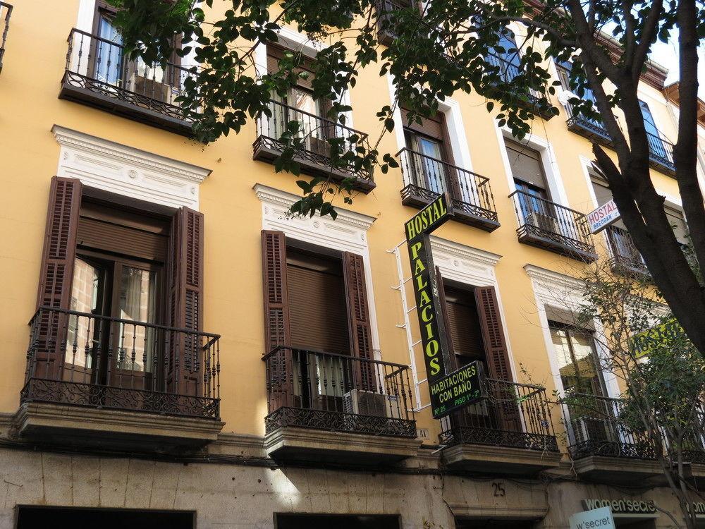 Palacios Fuencarral Guest house