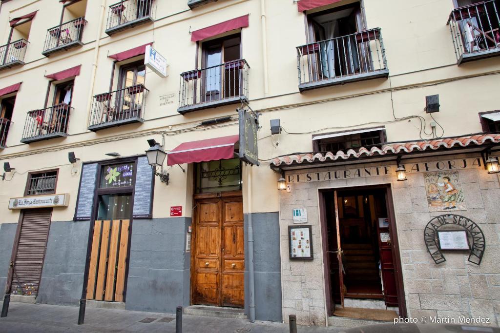 La Casa De La Plaza Gasthof Madrid