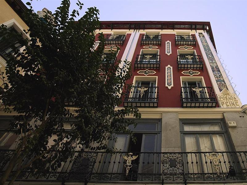 Petit Palace Del Peine Hotel 4*