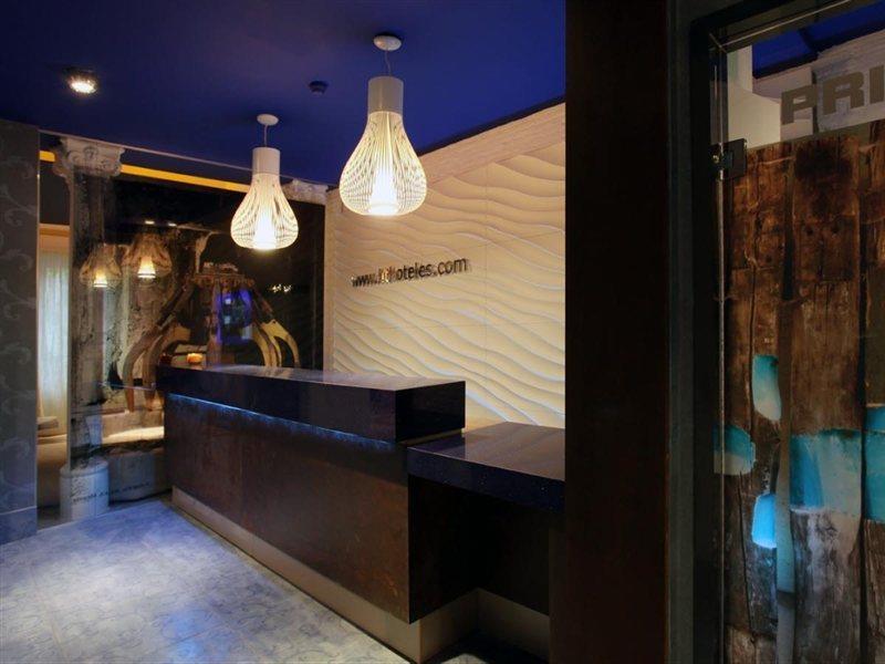 Petit Palace Lealtad Plaza 4* Madrid
