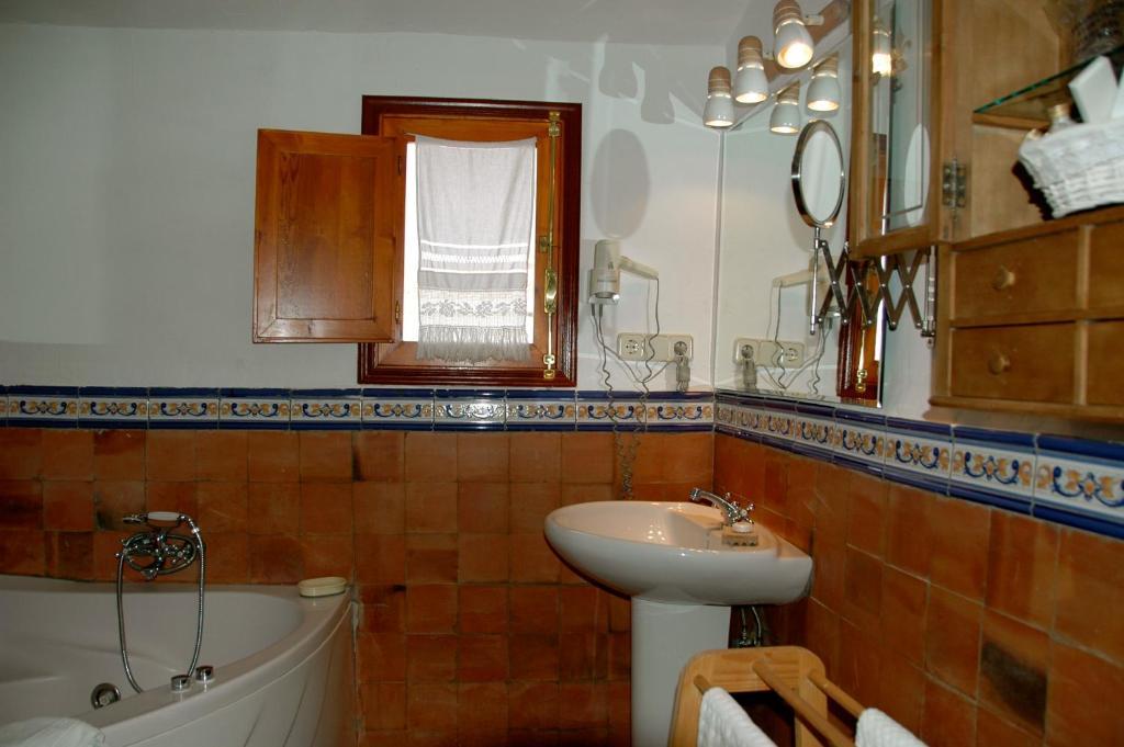 La Casona De Eboli Country house *
