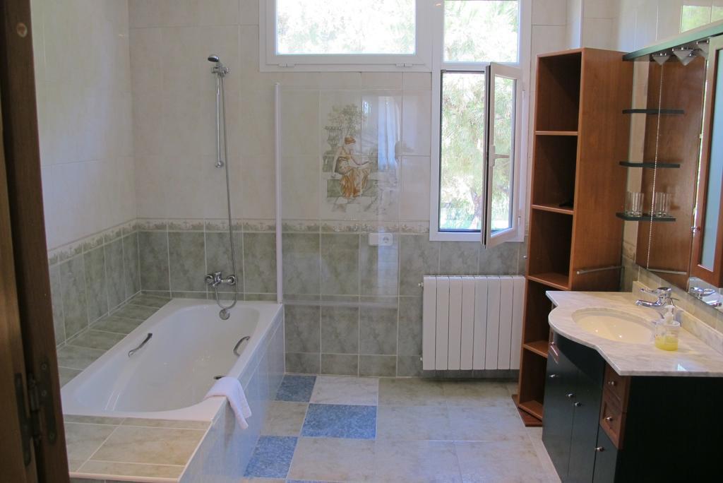 Guest house Escala