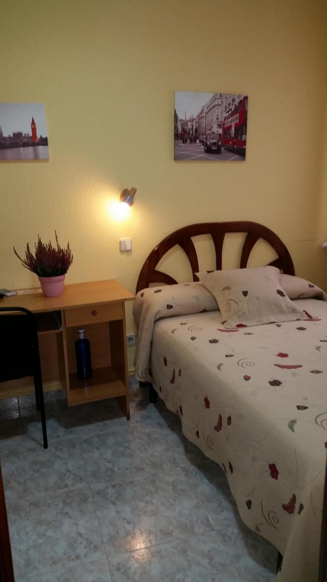 Casa de hóspedes Angelines Madri