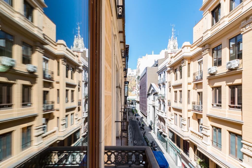 Caballero De Gracia Apartment