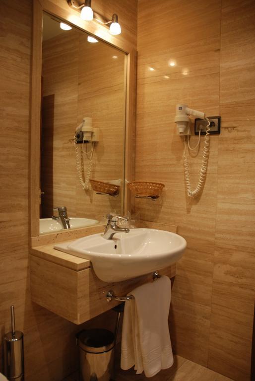 5 Pinos Guest house 3*