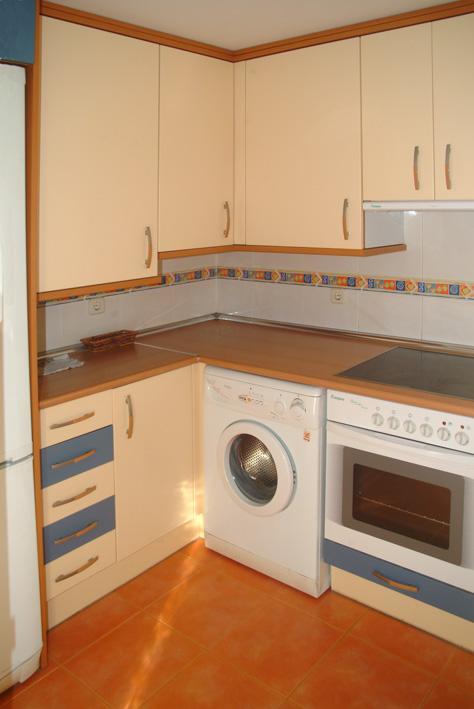Aluche Con Parking Gratuito Madri
