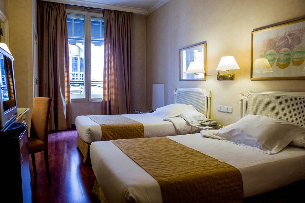 Arosa Hotel 4*