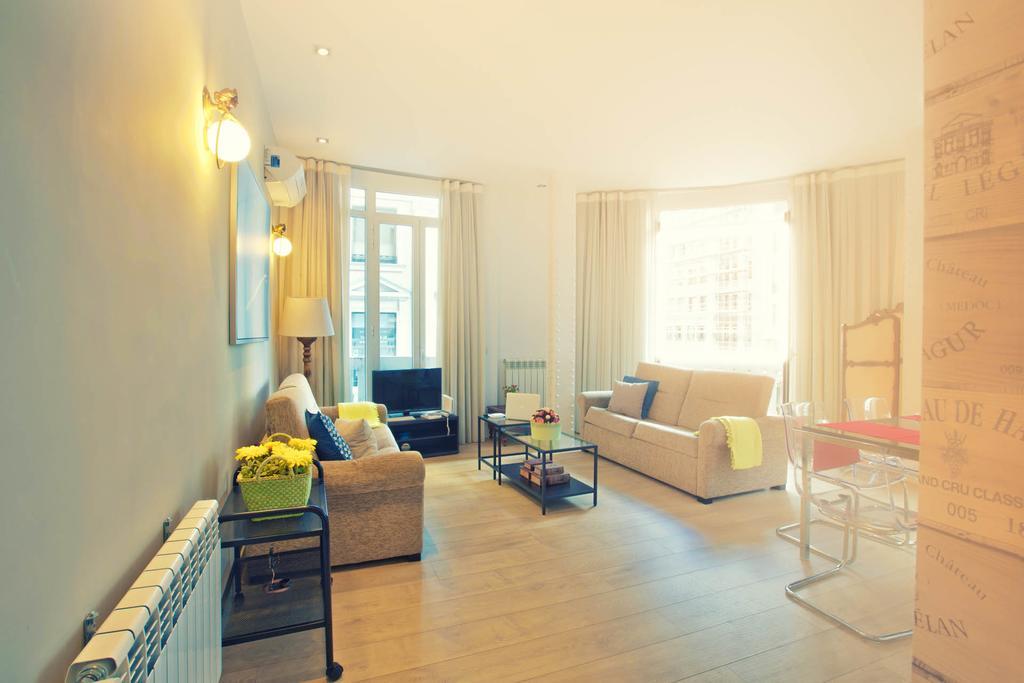 Smartrental Gran Via * Madrid