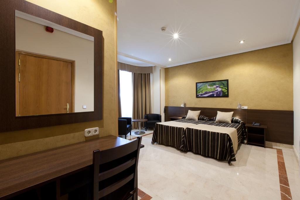 Hotel Mediodia