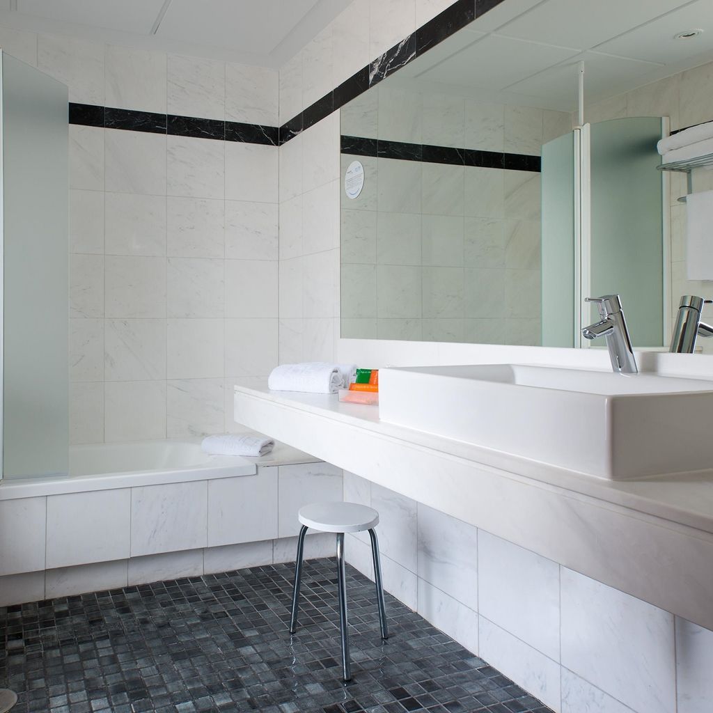 Hotel Avani Alonso Martinez