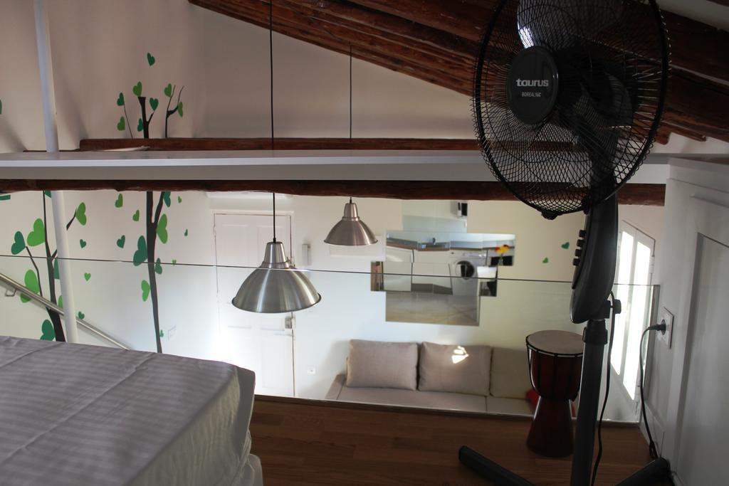 Apartamento Triangulo Del Arte Apartment *